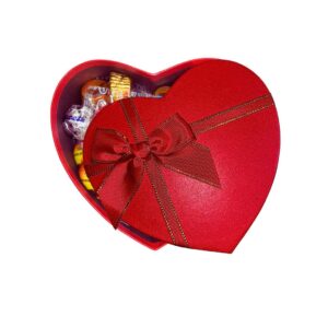 Scatola Regalo Cuore Media Di San Valentino Con 35 Dolcetti (con Kinder)